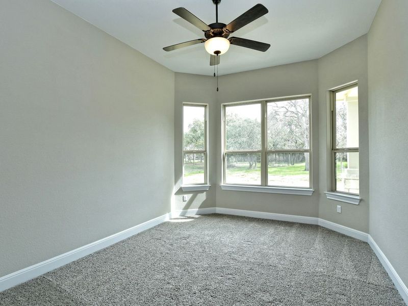 Representative unfurnished interior of a home built from the Siena II by Giddens Homes in Clearwater Ranch, Liberty Hill (Image 139).