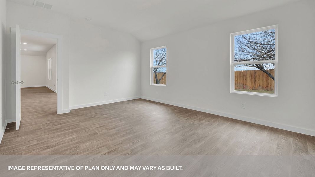 Representative unfurnished interior of a home built from the The Courtland by D.R. Horton in Sonoma Oaks, Fredericksburg (Image 20).