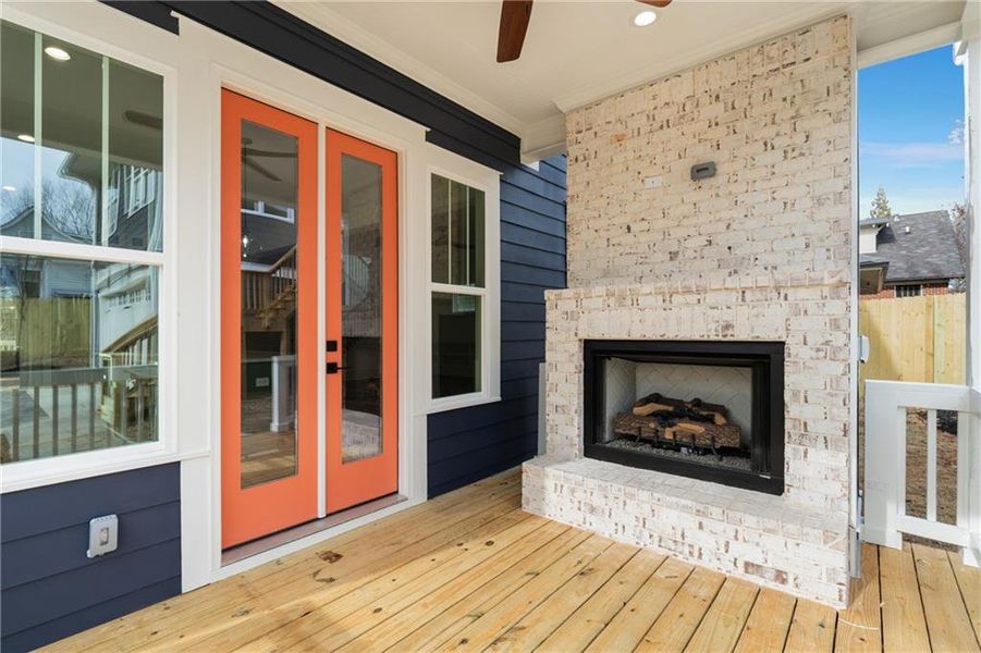 Exterior details and patio area of a home in , Atlanta (Image 29).