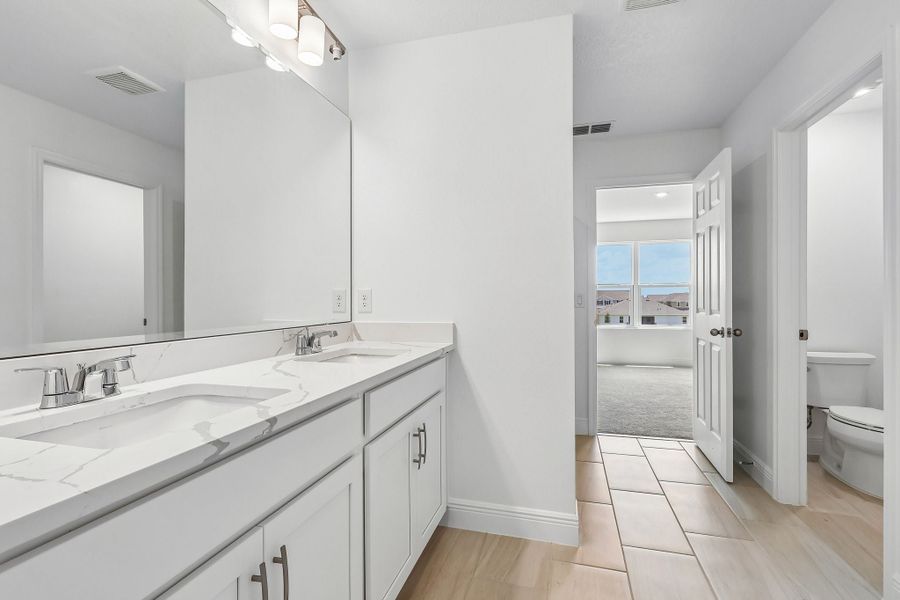 Furnished interior view inside a new home in Park View at the Hills, Minneola (Image 4).