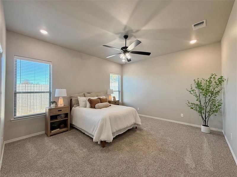 Furnished interior view inside a new home in , Lorena (Image 28).