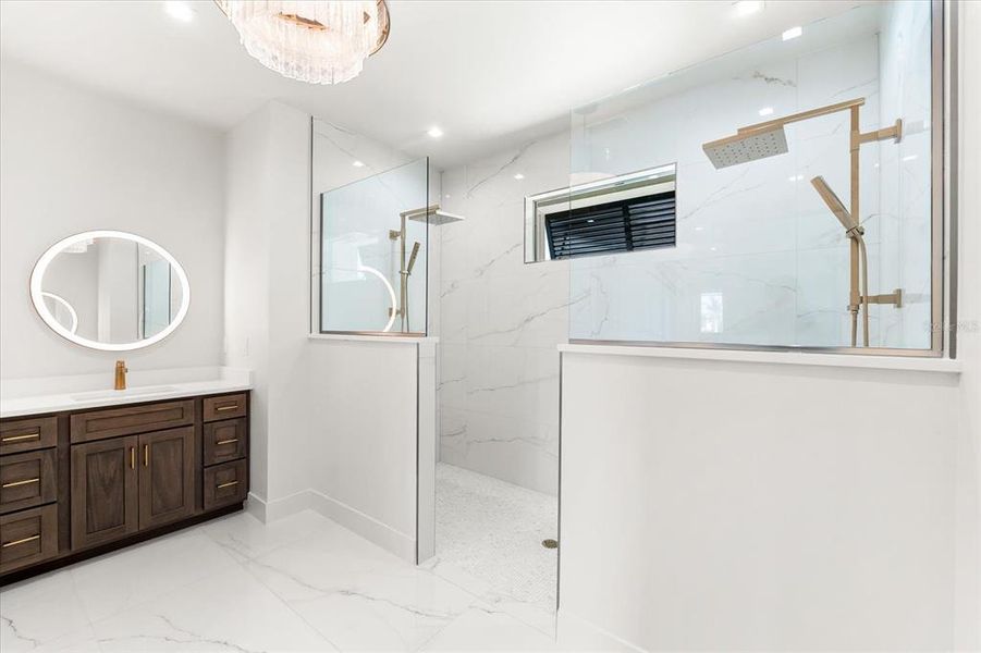 Furnished interior view inside a new home in , Port Charlotte (Image 52).