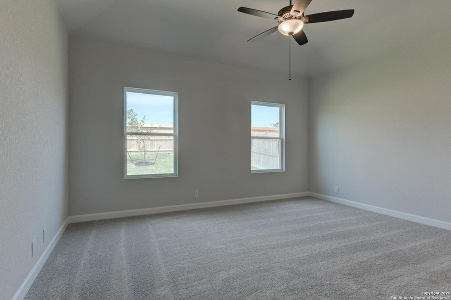 Spacious, unfurnished interior of a new home in Arcadia Ridge, San Antonio (Image 15). Spacious, unfurnished interior of a new home in Arcadia Ridge, San Antonio (Image 15).