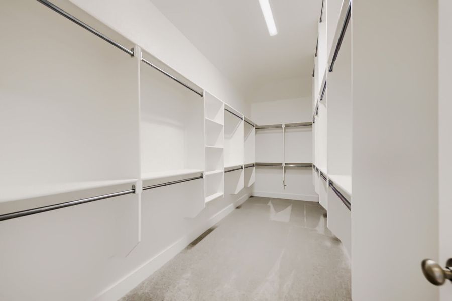 11404 Jackaloe - Main Closet