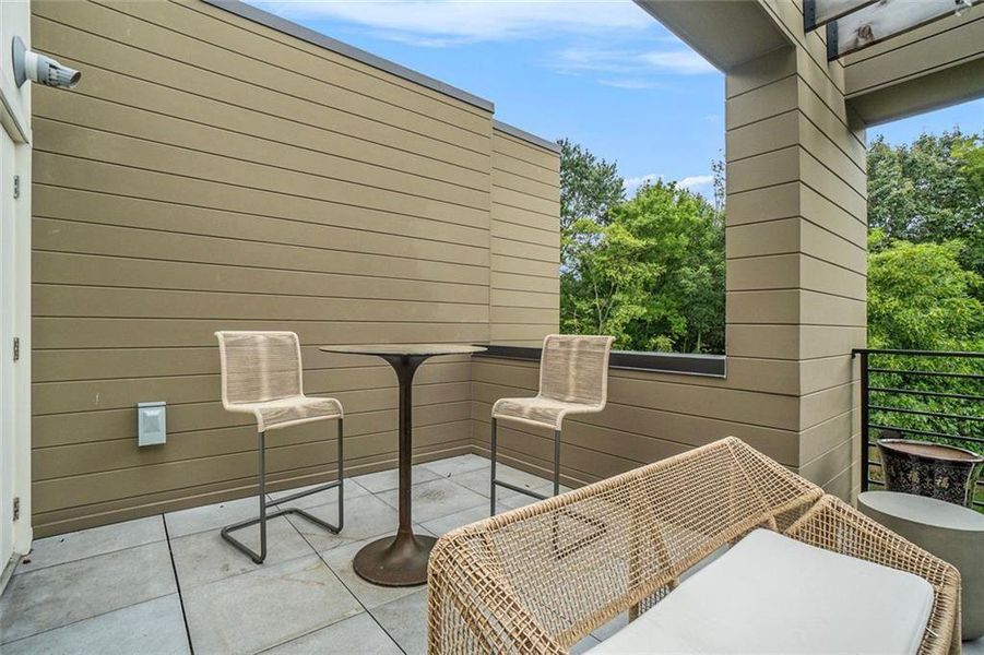 Exterior details and patio area of a home in , Atlanta (Image 27).