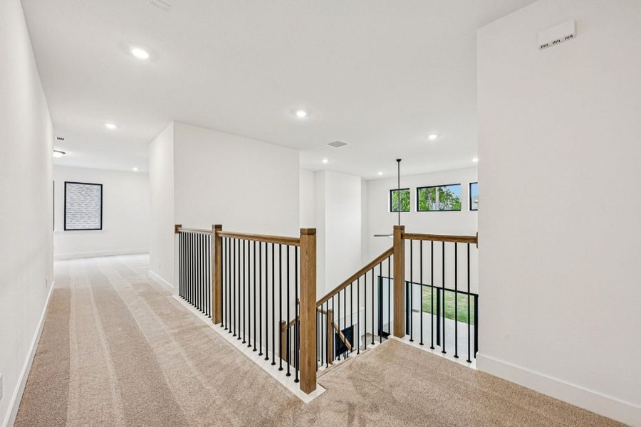 Spacious, unfurnished interior of a new home in Evergreen 60', Conroe (Image 33).