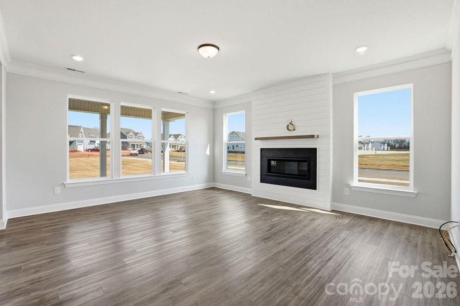 Spacious, unfurnished interior of a new home in Harmony, Harrisburg (Image 33).