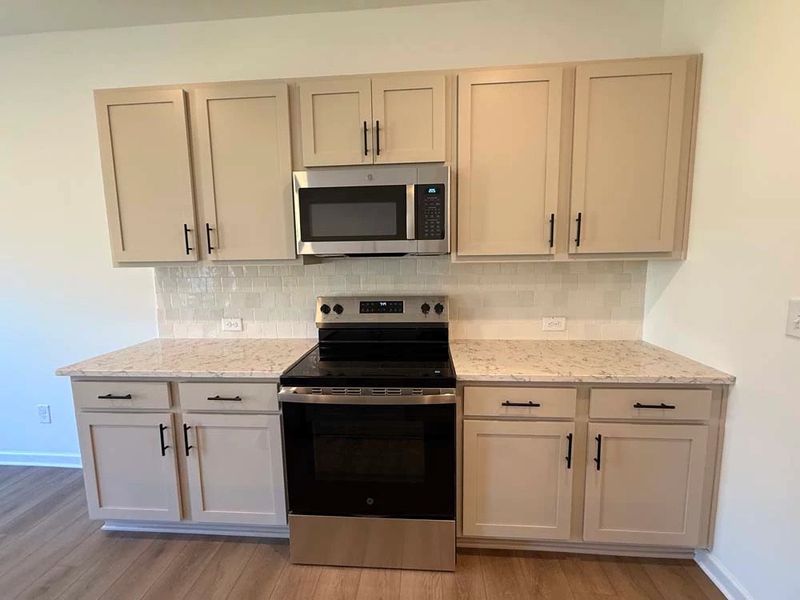 Kitchen featuring Artisan Collection Finishes