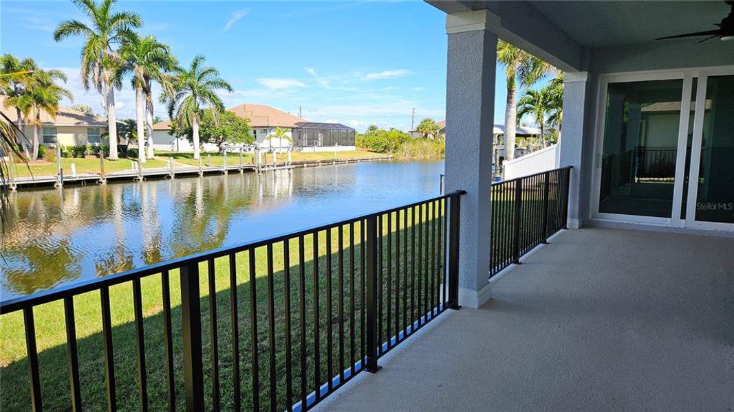 Exterior details and patio area of a home in , Port Charlotte (Image 11).