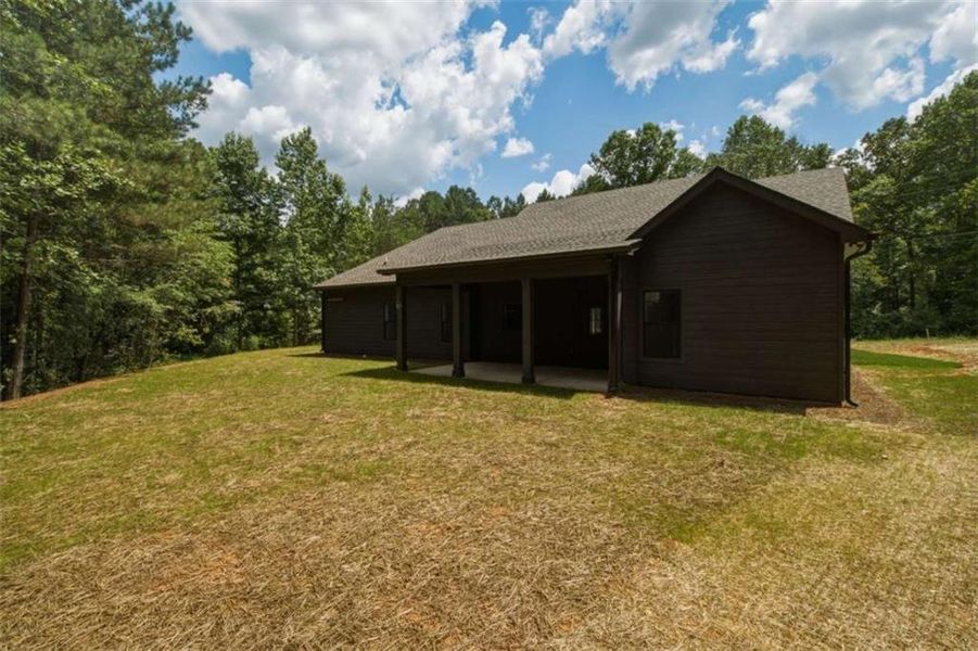 Exterior details and patio area of a home in , Talking Rock (Image 30).