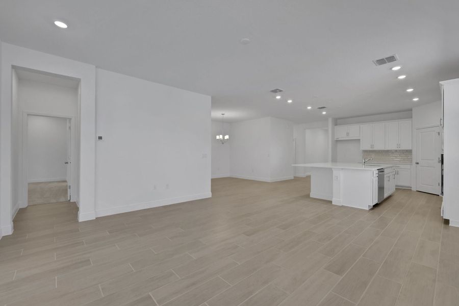 New Home in Apopka, FL.  - Slide 16