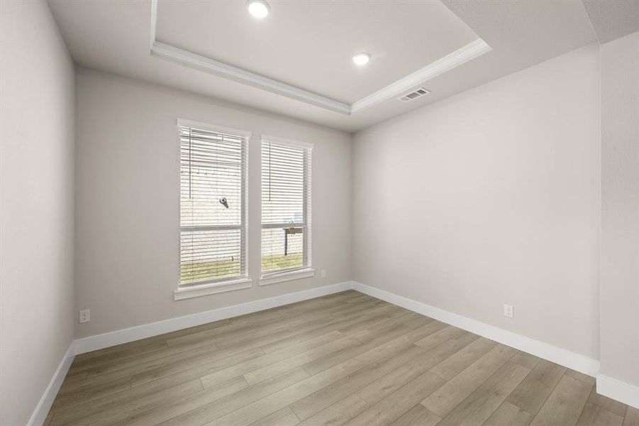 Spacious, unfurnished interior of a new home in Birdsong - Harwood, Mansfield (Image 15).