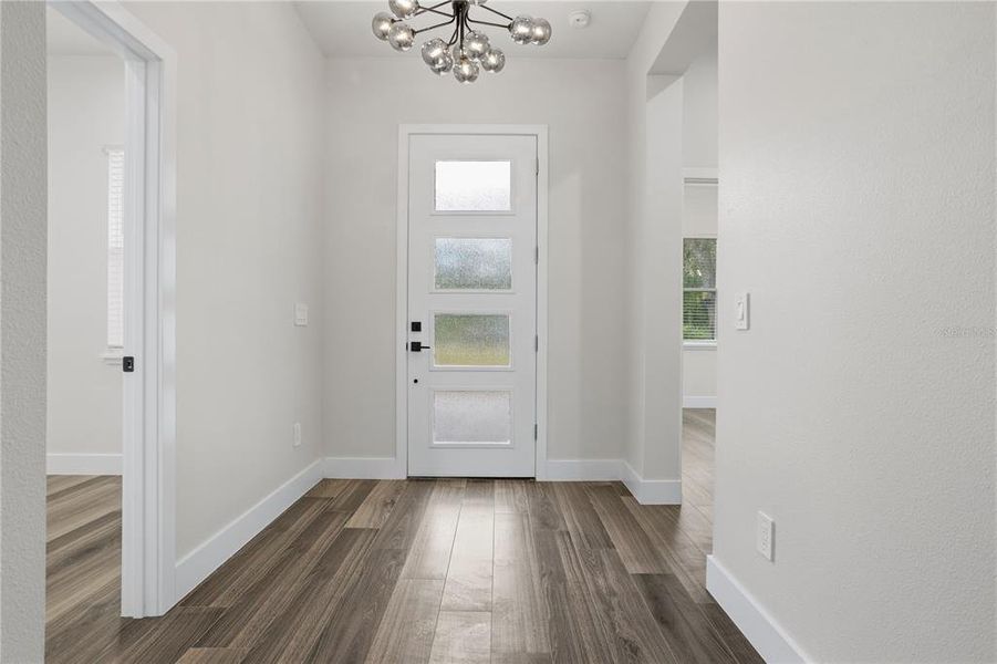 Spacious, unfurnished interior of a new home in , Eustis (Image 41).