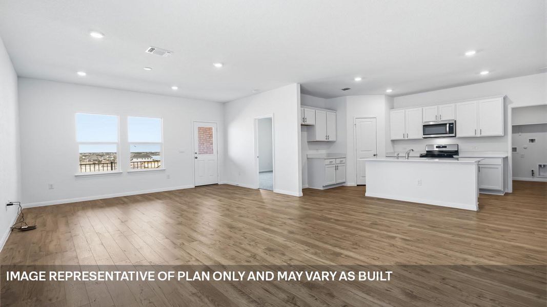 Spacious, unfurnished interior of a new home in Carillon, Manor (Image 16). Spacious, unfurnished interior of a new home in Carillon, Manor (Image 16).