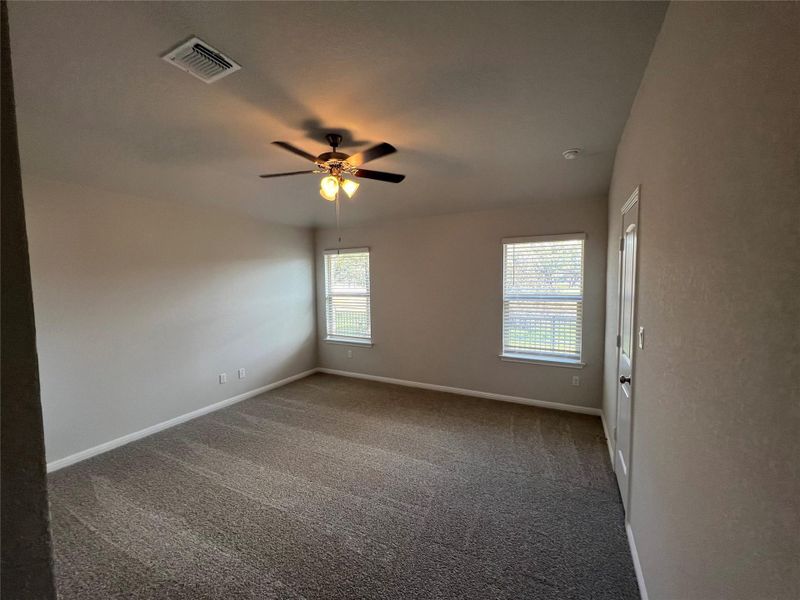 Spacious, unfurnished interior of a new home in Delaware Springs, Burnet (Image 12). Spacious, unfurnished interior of a new home in Delaware Springs, Burnet (Image 12).
