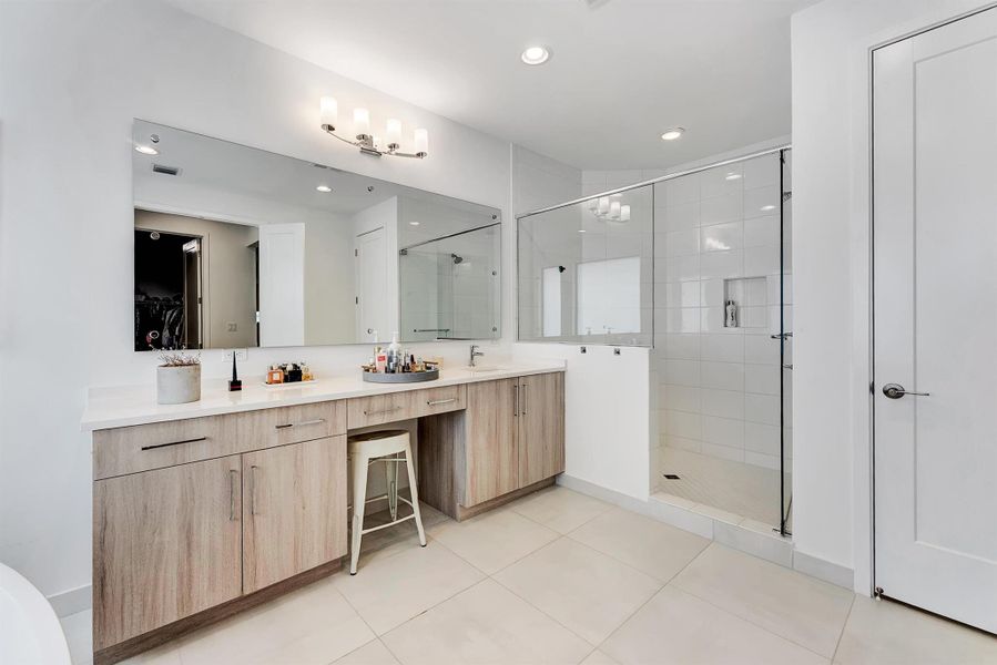 Furnished interior view inside a new home in , Boca Raton (Image 21).