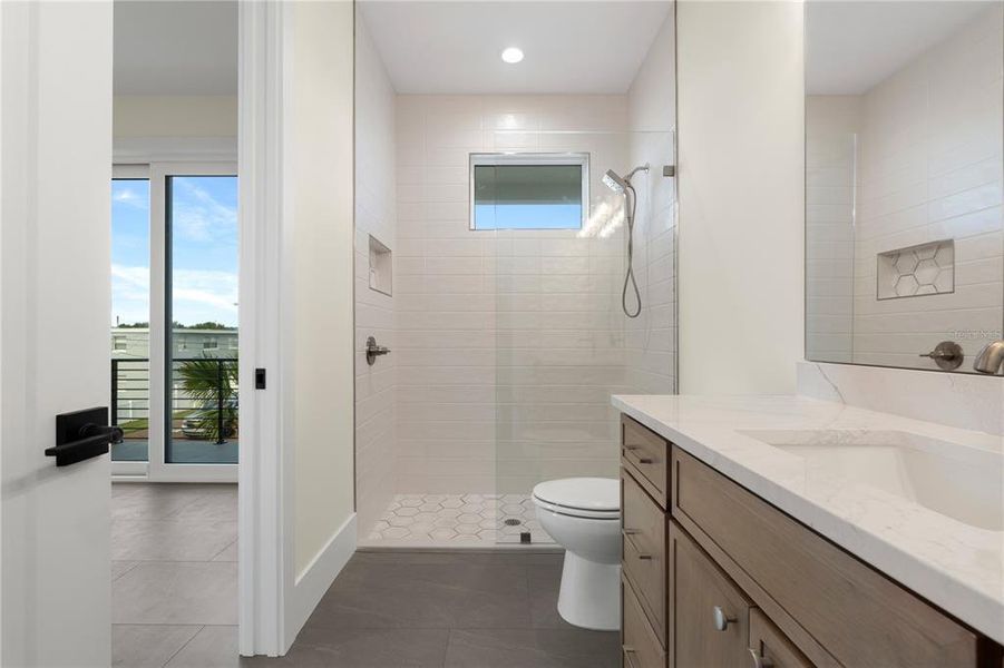 Furnished interior view inside a new home in , New Smyrna Beach (Image 5).