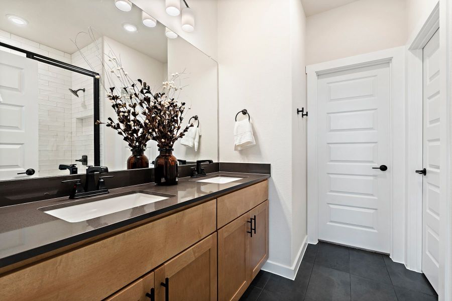 Furnished interior view inside a new home in Park Central, Georgetown (Image 36).