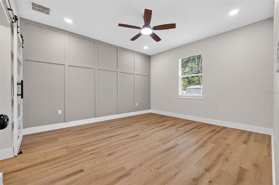 Spacious, unfurnished interior of a new home in , Brooksville (Image 47).