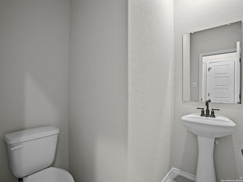 Image 38 of a home in Horizon Pointe. Image 38 of a home in Horizon Pointe.