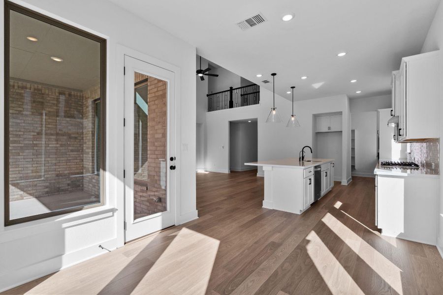 From Casual Dining to Kitchen