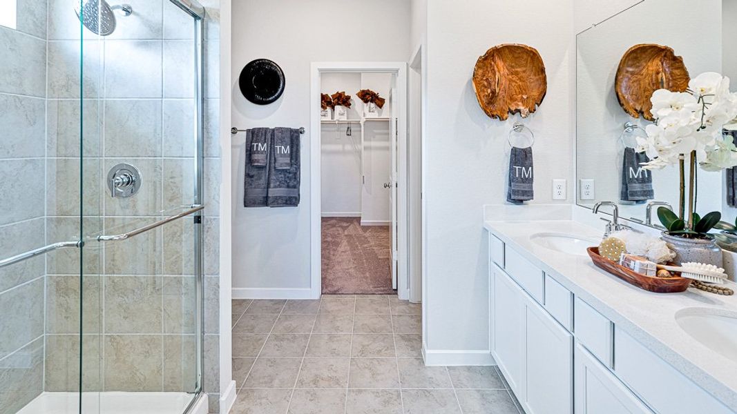 Furnished interior view inside a new home in Raburn Reserve 50s, Tomball (Image 31). Furnished interior view inside a new home in Raburn Reserve 50s, Tomball (Image 31).