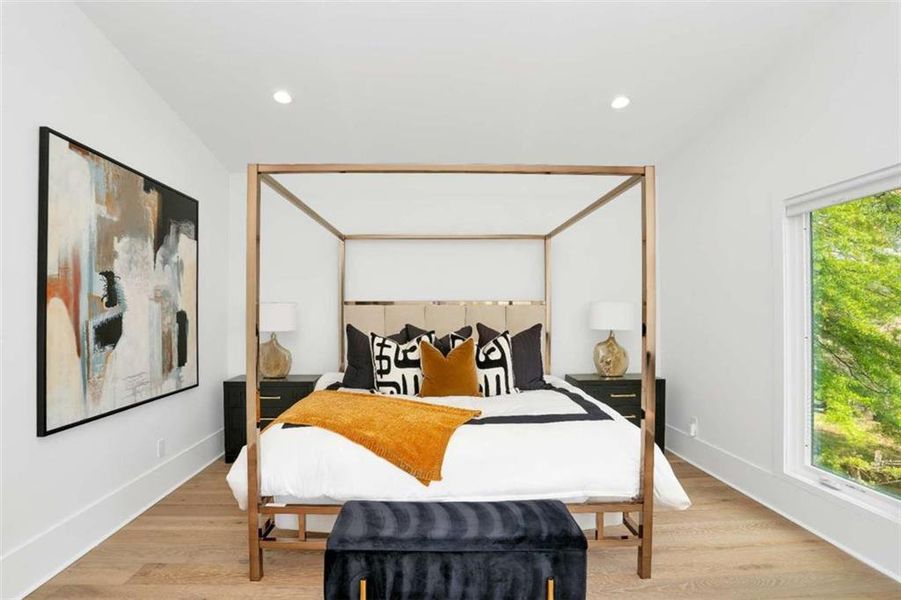 Furnished interior view inside a new home in , Atlanta (Image 39).