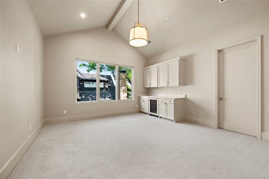Spacious, unfurnished interior of a new home in , Richardson (Image 38).