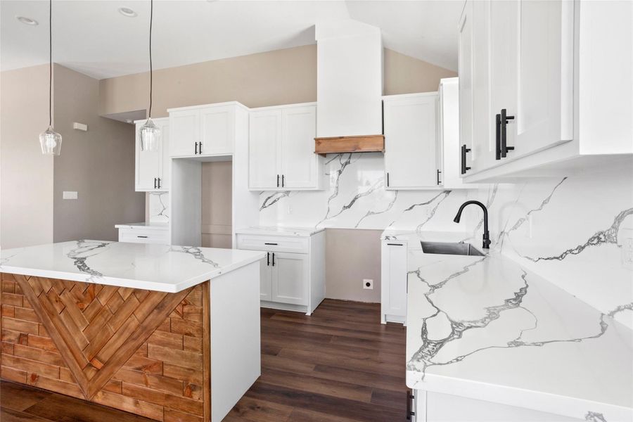 Furnished interior view inside a new home in , San Leon (Image 13).