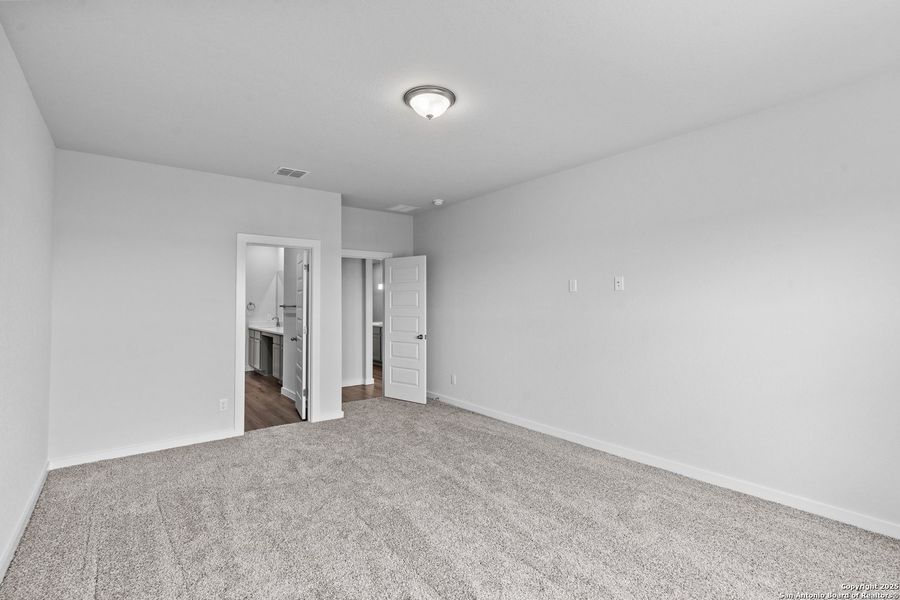 Spacious, unfurnished interior of a new home in Weltner Farms 50’s, New Braunfels (Image 27). Spacious, unfurnished interior of a new home in Weltner Farms 50’s, New Braunfels (Image 27).