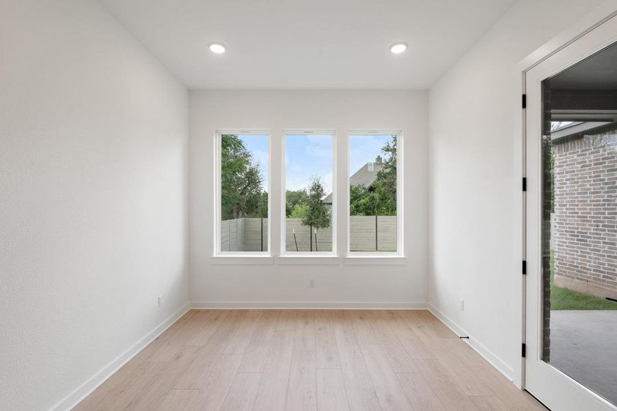 Spacious, unfurnished interior of a new home in Wolf Ranch, Georgetown (Image 28). Spacious, unfurnished interior of a new home in Wolf Ranch, Georgetown (Image 28).
