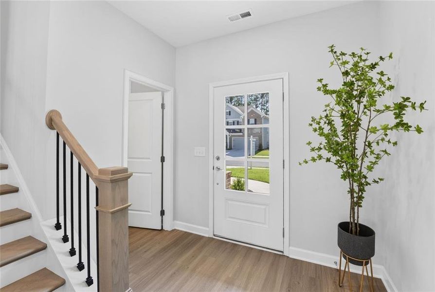 Spacious, unfurnished interior of a new home in Avenbrook, Mableton (Image 35). Spacious, unfurnished interior of a new home in Avenbrook, Mableton (Image 35).