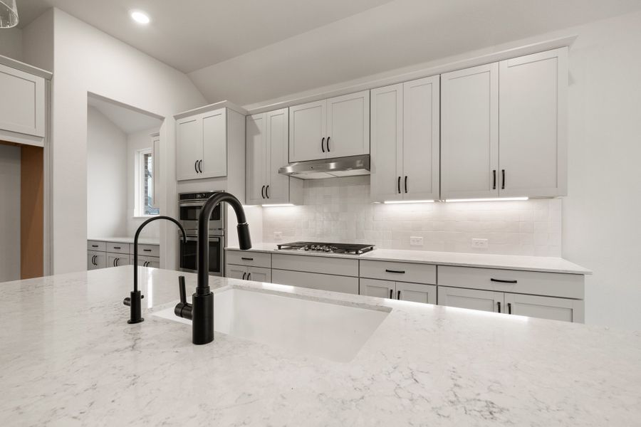 Representative furnished interior of a home built from the Carolina by Ashton Woods in The Estates at La Cima, San Marcos (Image 6). Representative furnished interior of a home built from the Carolina by Ashton Woods in The Estates at La Cima, San Marcos (Image 6).