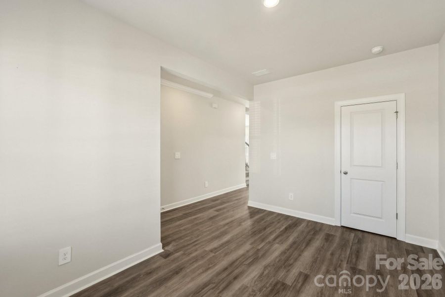 Photo is not of the actual home, but is an inspirational photo of builder’s model home and may depict options, furnishings, and/or decorator features that are not included Photo is not of the actual home, but is an inspirational photo of builder’s model home and may depict options, furnishings, and/or decorator features that are not included