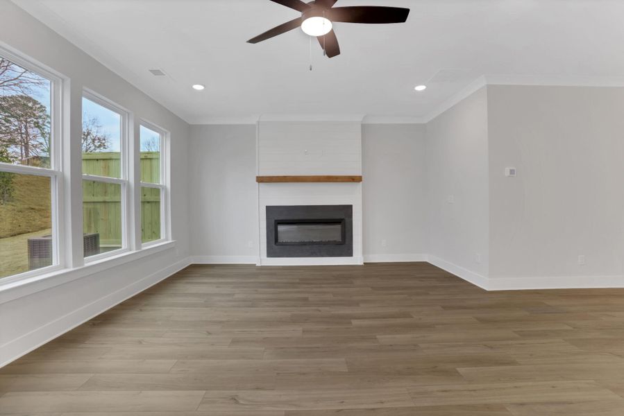 Spacious, unfurnished interior of a new home in Villas at Dawsonville Townhomes, Dawsonville (Image 21).