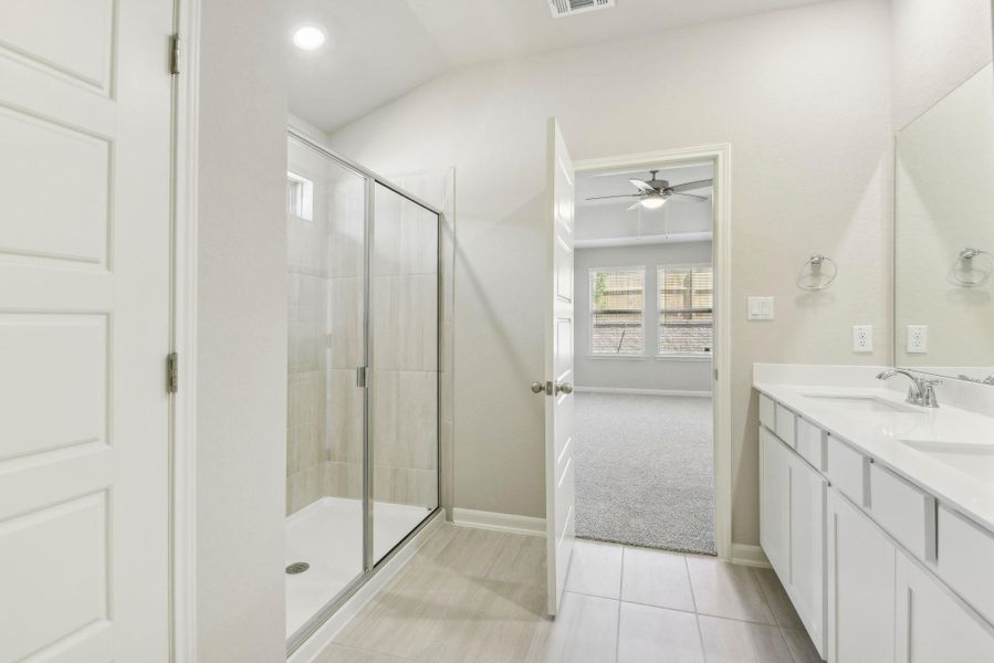 Photo is not of the actual home but is an inspirational photo of builder’s model home and may depict options, furnishings, and/or decorator features that are not included.