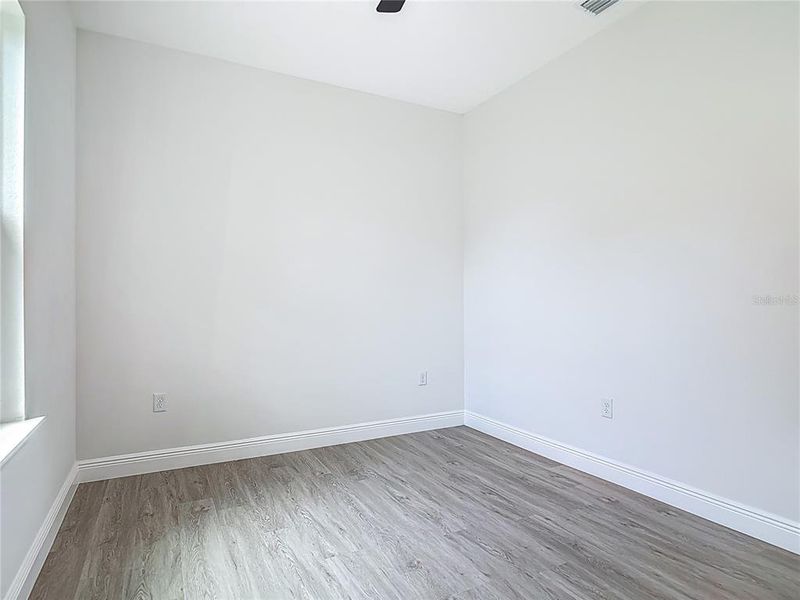 Spacious, unfurnished interior of a new home in , Sanford (Image 30).
