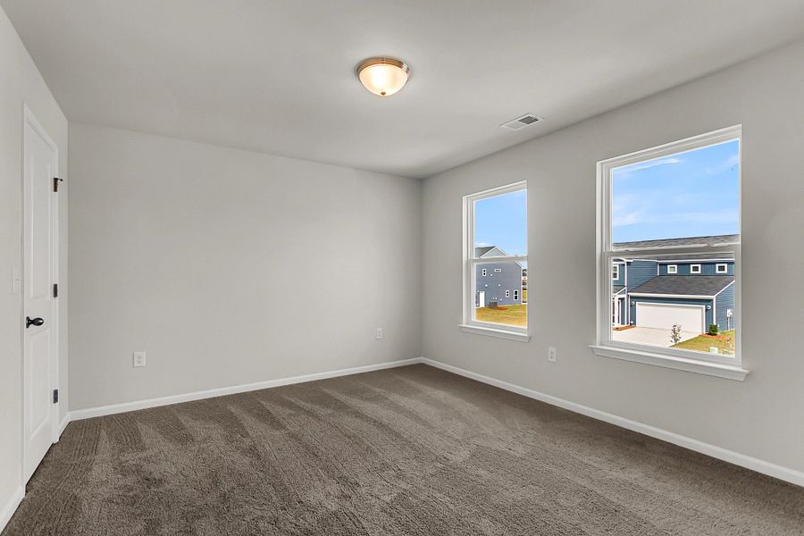 Similar Washington floorplan shown for inspiration - features and finishes vary Similar Washington floorplan shown for inspiration - features and finishes vary