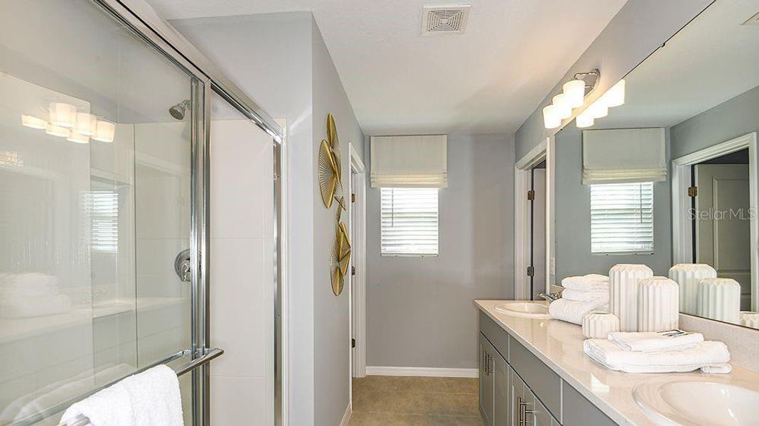 Furnished interior view inside a new home in Marion Creek, Haines City (Image 18).