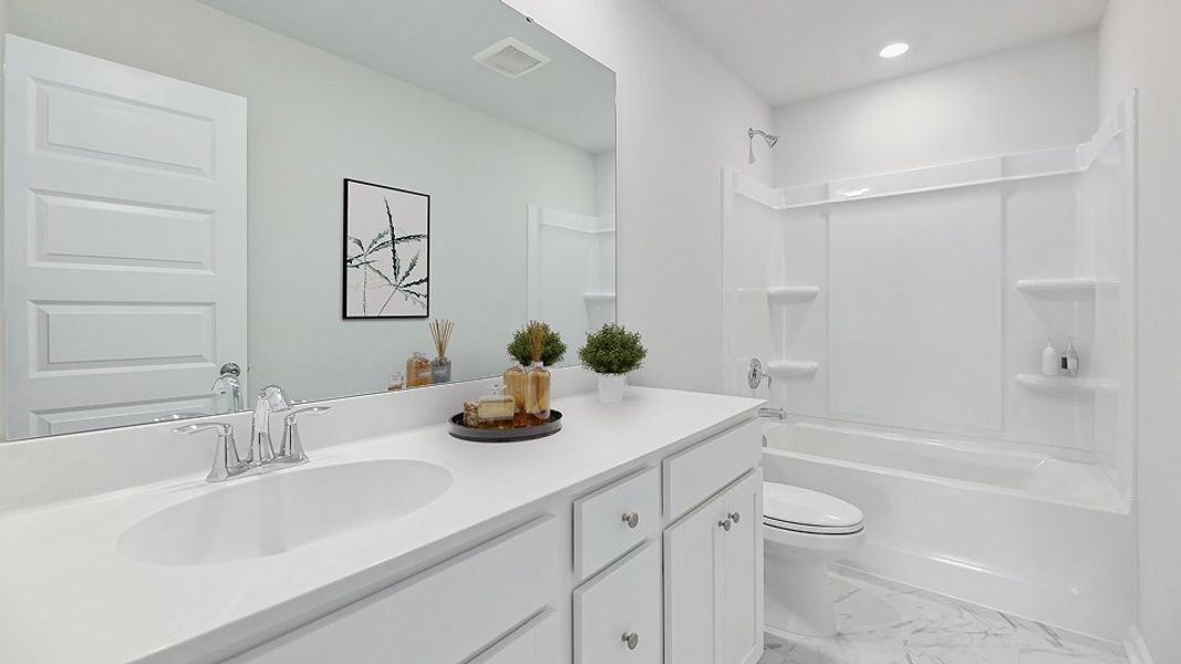 2629 Evans Bath2 F2 2629 Evans Bath2 F2