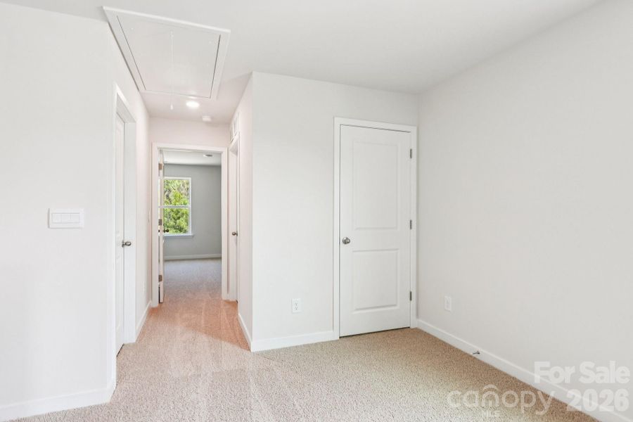 Spacious, unfurnished interior of a new home in Woodhaven at Chester, Chester (Image 18).