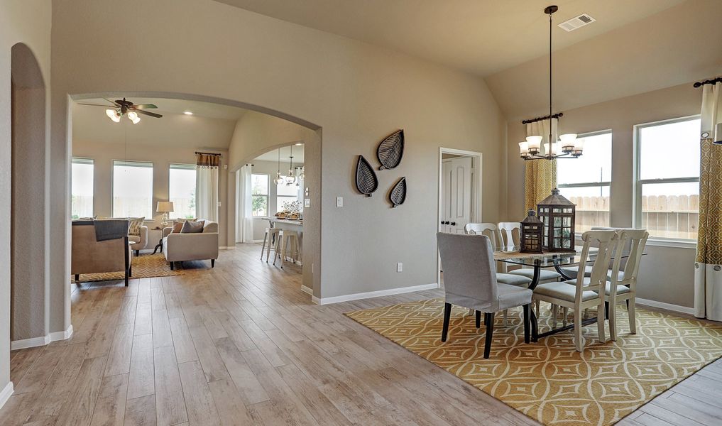 Foyer leading into dining room