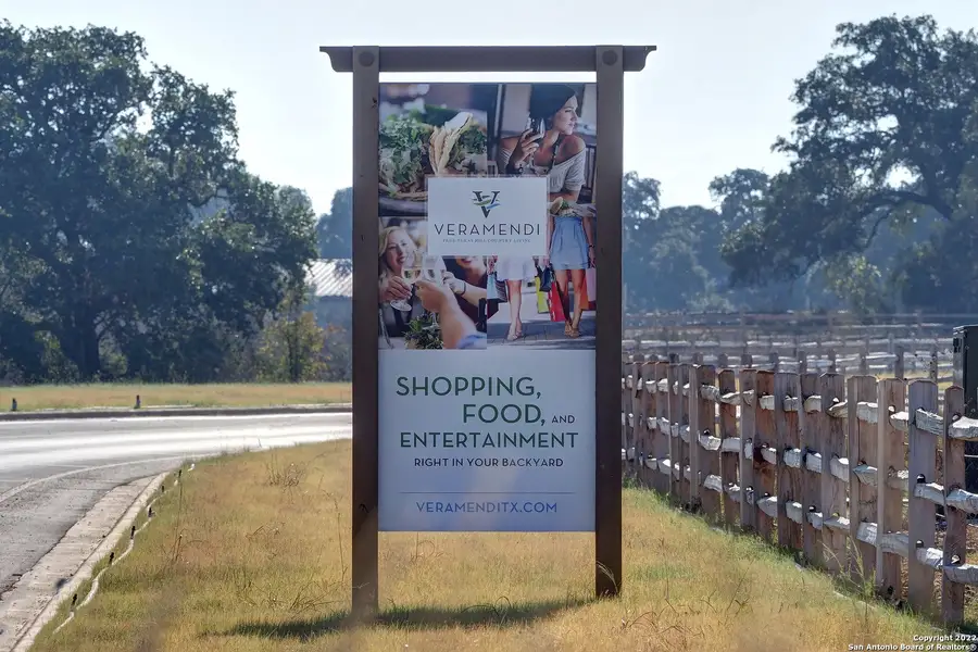 Image 7 of a home in Veramendi 50'. Image 7 of a home in Veramendi 50'.