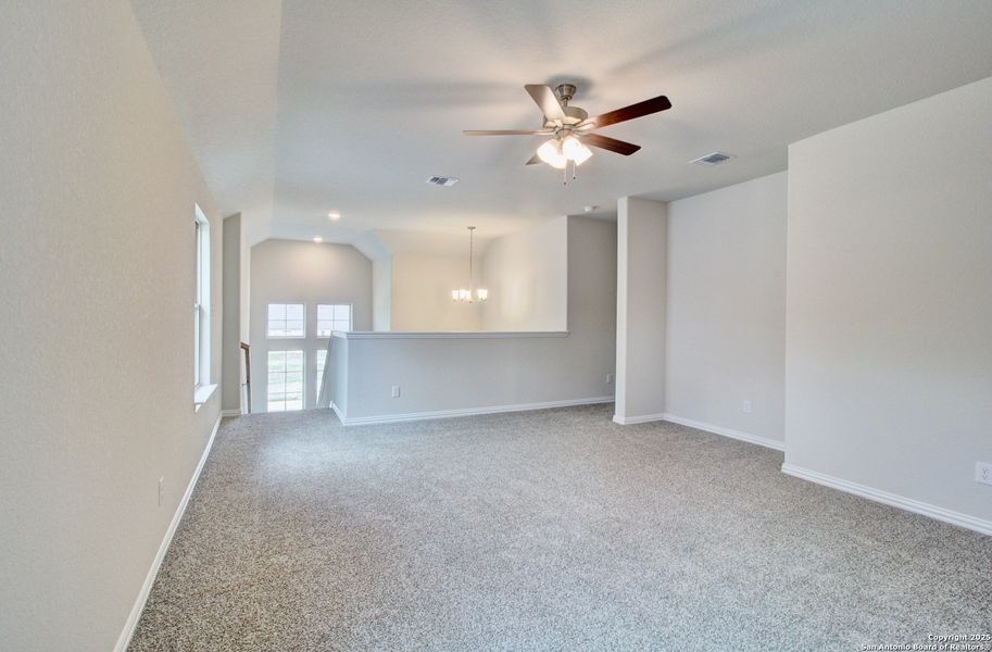 Spacious, unfurnished interior of a new home in Clear Creek, New Braunfels (Image 12). Spacious, unfurnished interior of a new home in Clear Creek, New Braunfels (Image 12).