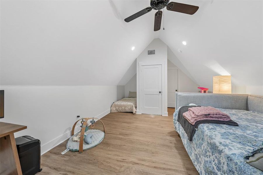 Furnished interior view inside a new home in , Tyler (Image 13).