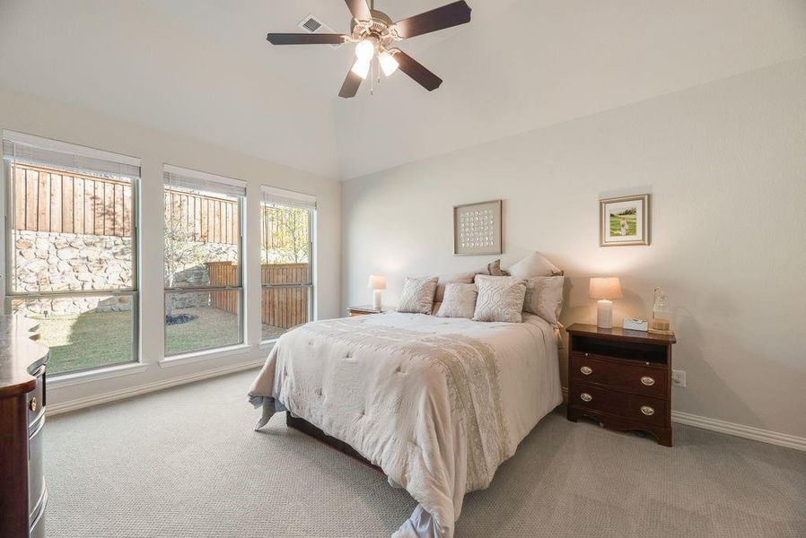 Furnished interior view inside a new home in Reunion, Rhome (Image 27).