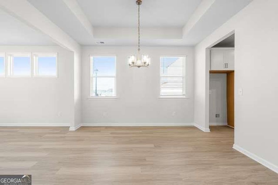 Spacious, unfurnished interior of a new home in Wehunt Meadows, Hoschton (Image 10).