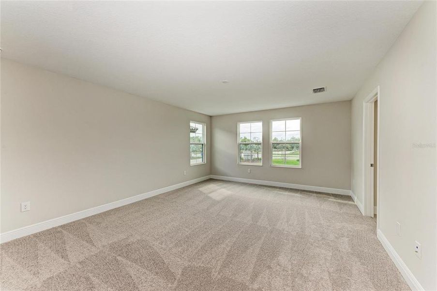 Spacious, unfurnished interior of a new home in Crosswind Ranch, Parrish (Image 30).
