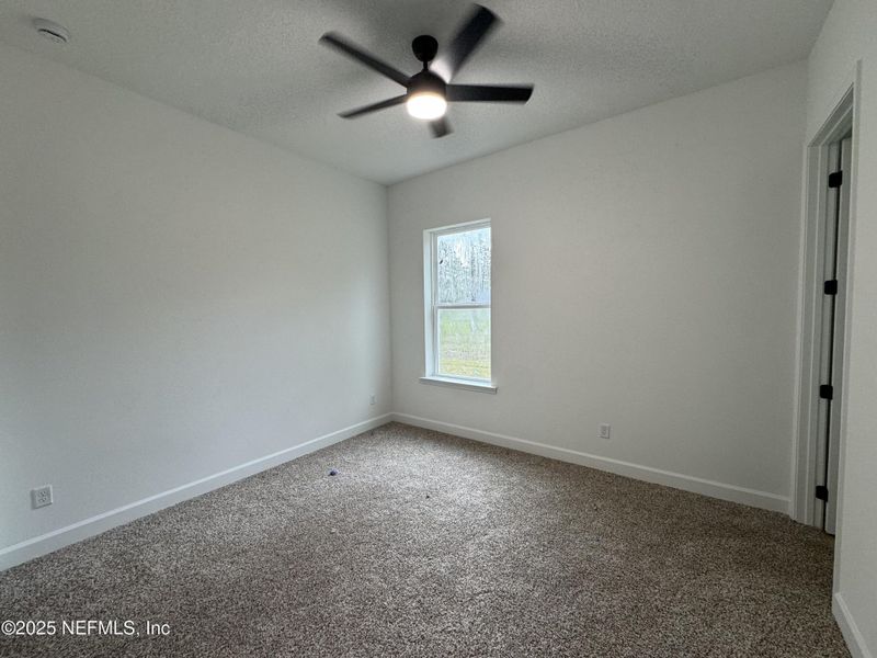 Spacious, unfurnished interior of a new home in , Palatka (Image 14).