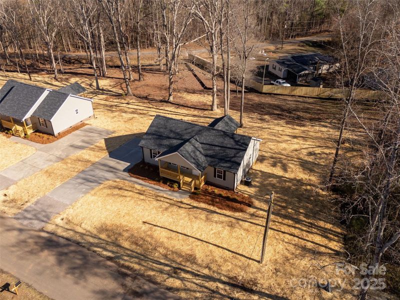 Image 29 of a home in .